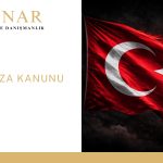 Siyah arka plan üzerinde dalgalanan Türk bayrağı, Minar Hukuk ve Danışmanlık logosu ve Türk Ceza Kanunu başlığı bulunan güncel tam metin kapak görseli